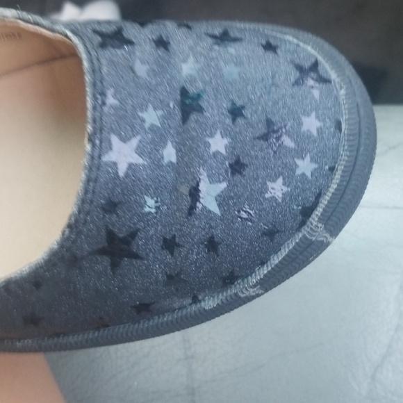 Hardy used girl shoes - Picture 2 of 4